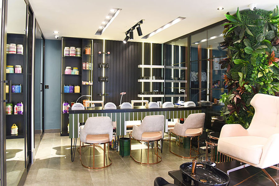 tichy salon
